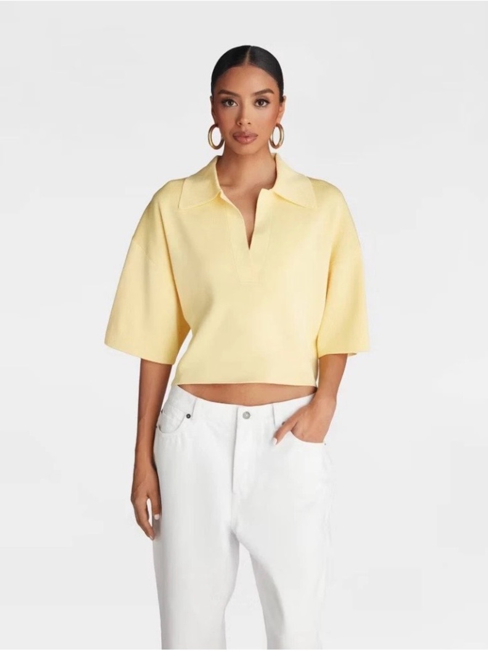 KBB by KAHLANA ‘The cropped polo sweater’ short sleeve boxy .